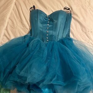 Deleting Vintage Betsey Johnson party dress